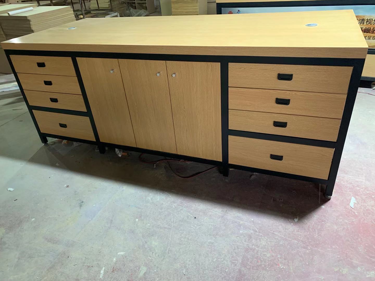 數碼手機產品（pǐn）展示櫃製作