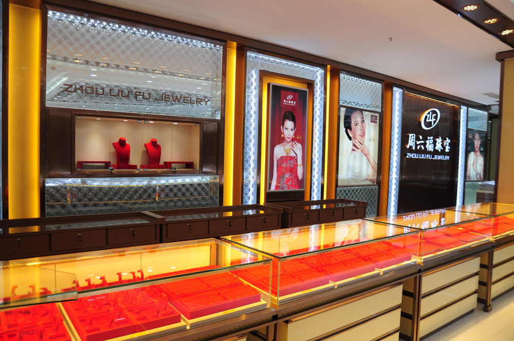 珠寶展櫃製造烤漆技術中除油（yóu）過程