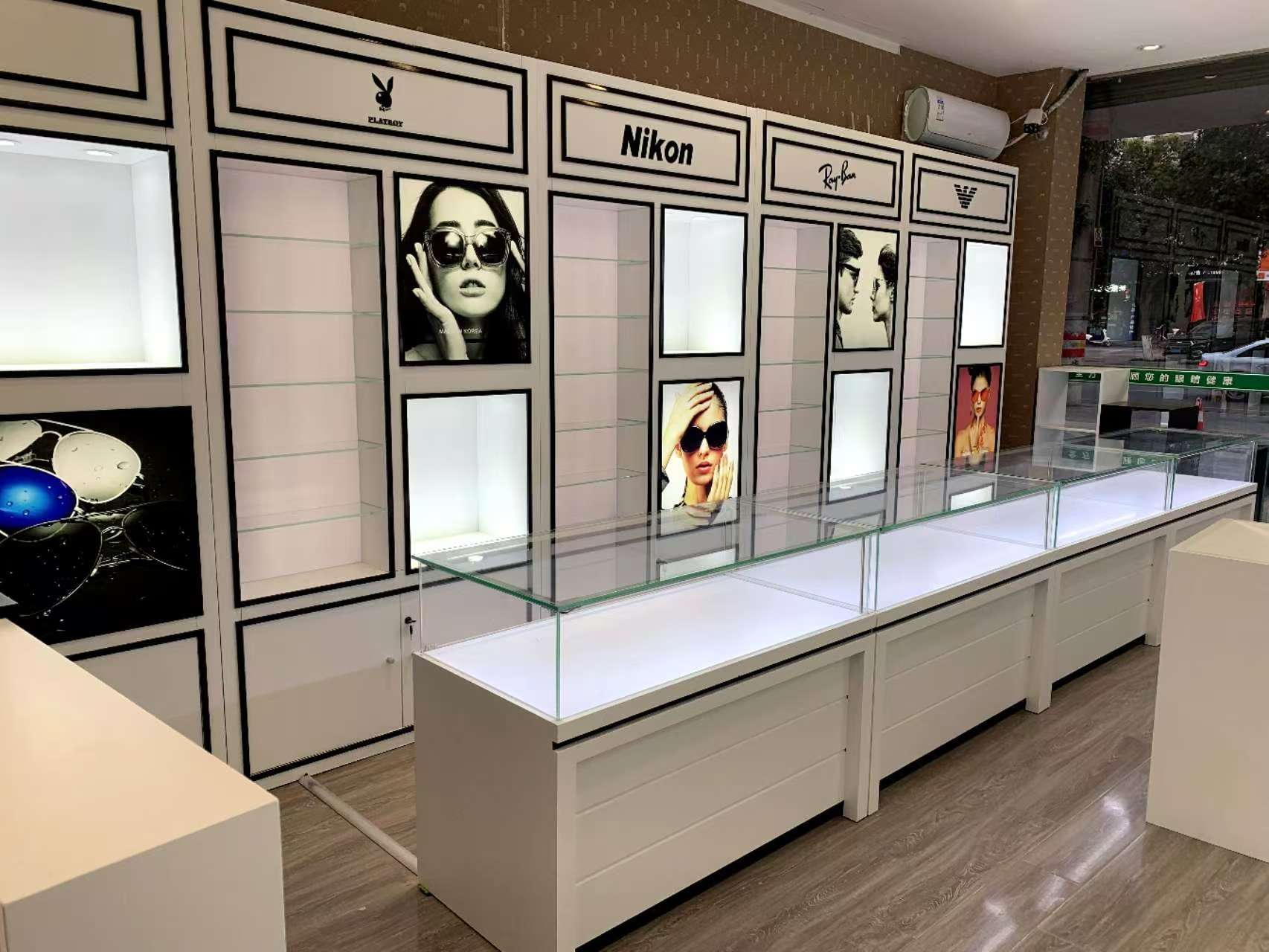 西安展櫃製作之專業才能出精品